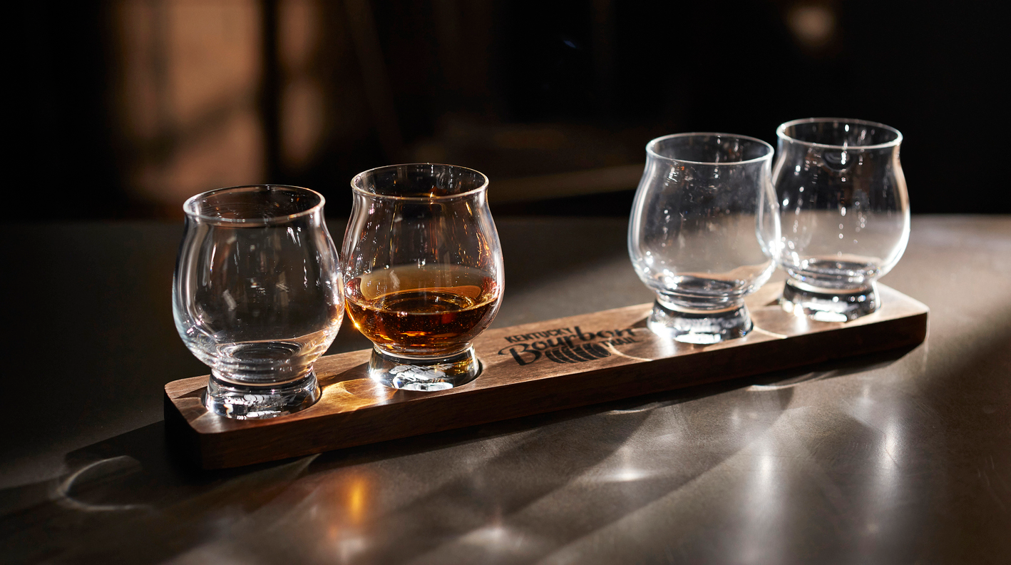 Exclusive "Kentucky Bourbon Trail" Sets