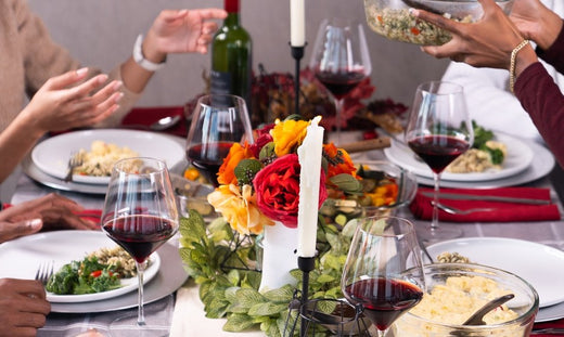 Prepare la mesa perfecta para recibir invitados en las fiestas fácilmente