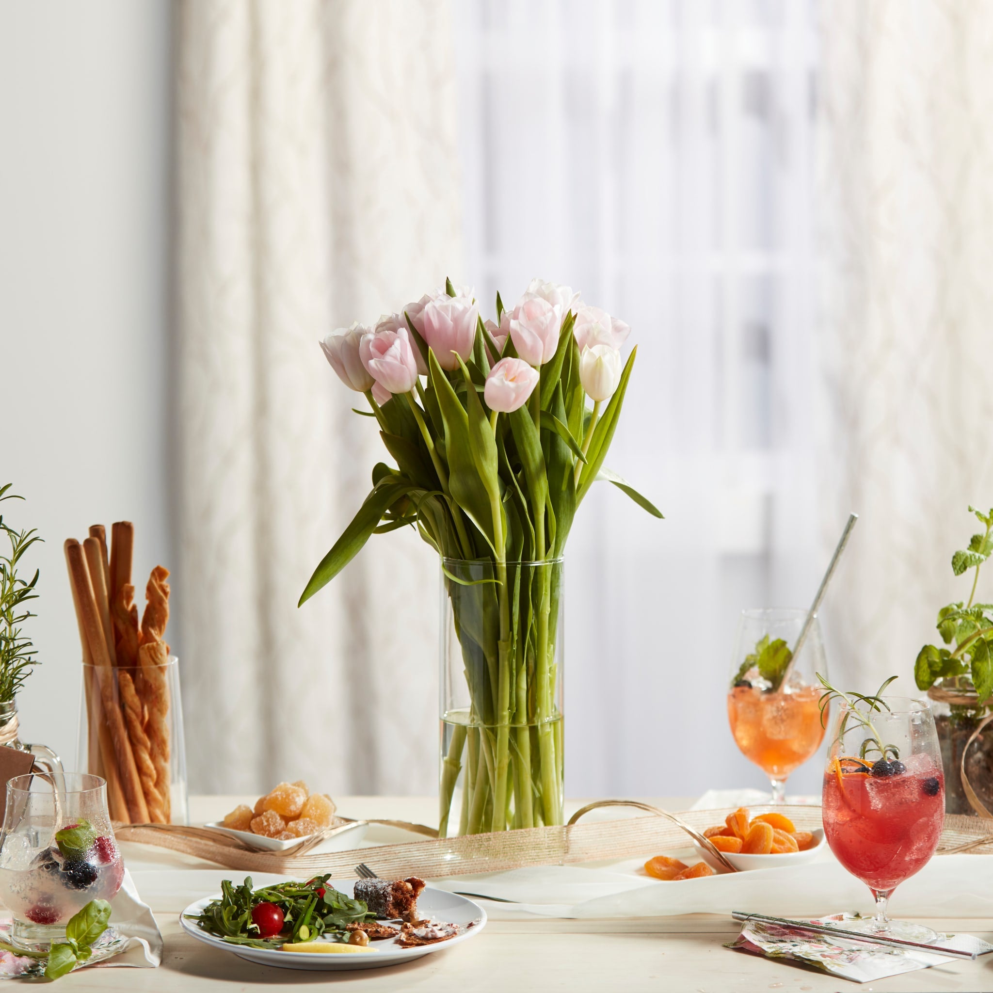 Libbey Cylinder Vases, 8.75 inch Tall, Set of 12 – Libbey Shop