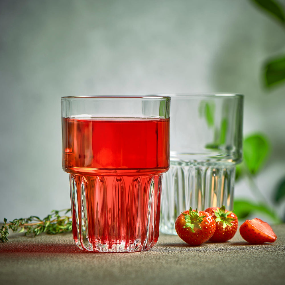 Iconic Everest Design: Features the classic faceted Everest shape with a sturdy feel and timeless look suitable for home or commercial use.