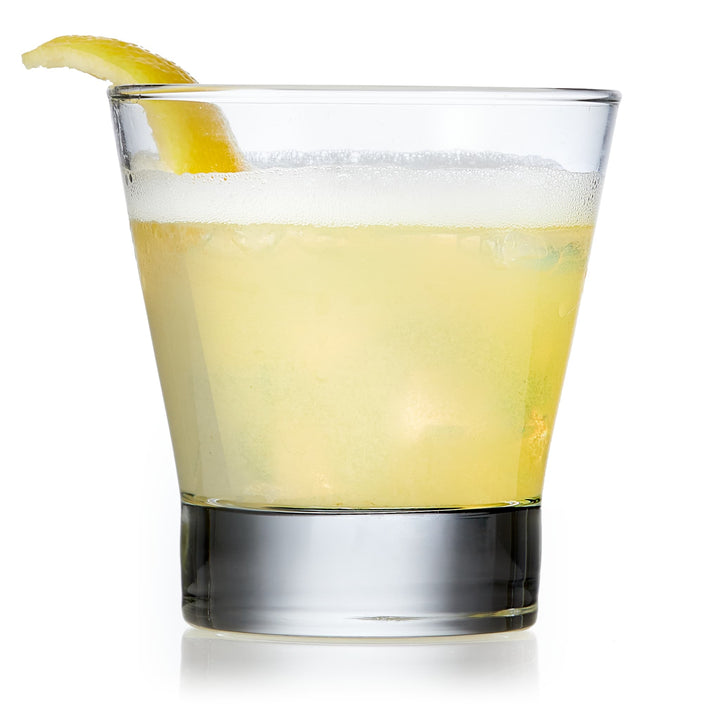 Double old fashioned glass is suited for craft beverages, sodas and other drinks on the rocks