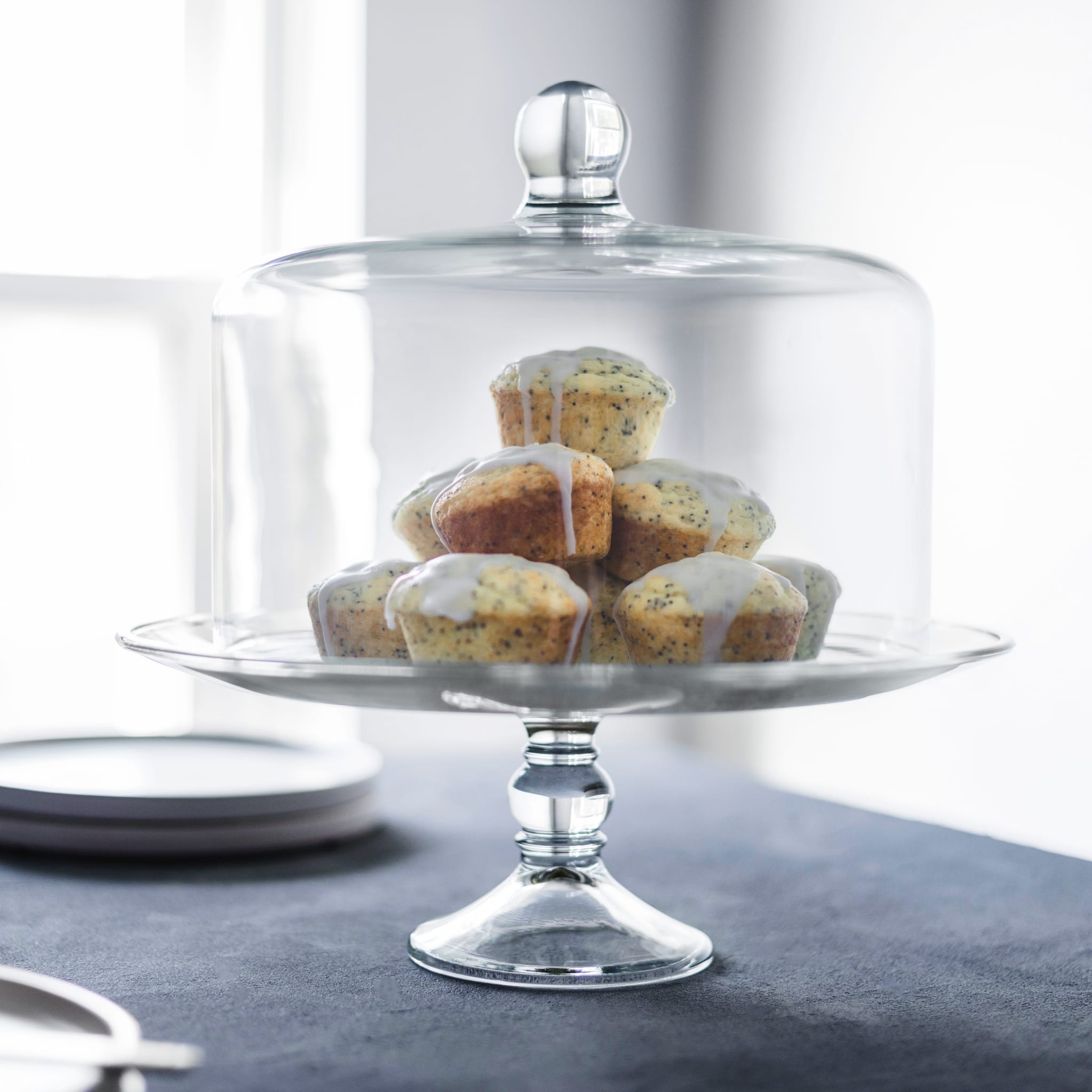 Libbey Selene Glass Cake Stand with Dome – Libbey Shop
