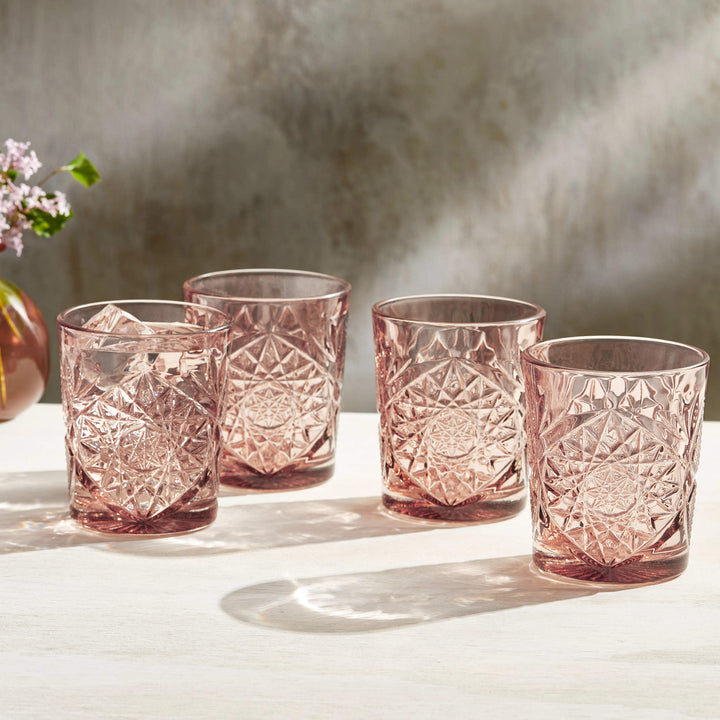 Vintage-inspired design hearkens back to Libbey’s 19th century cut glass period