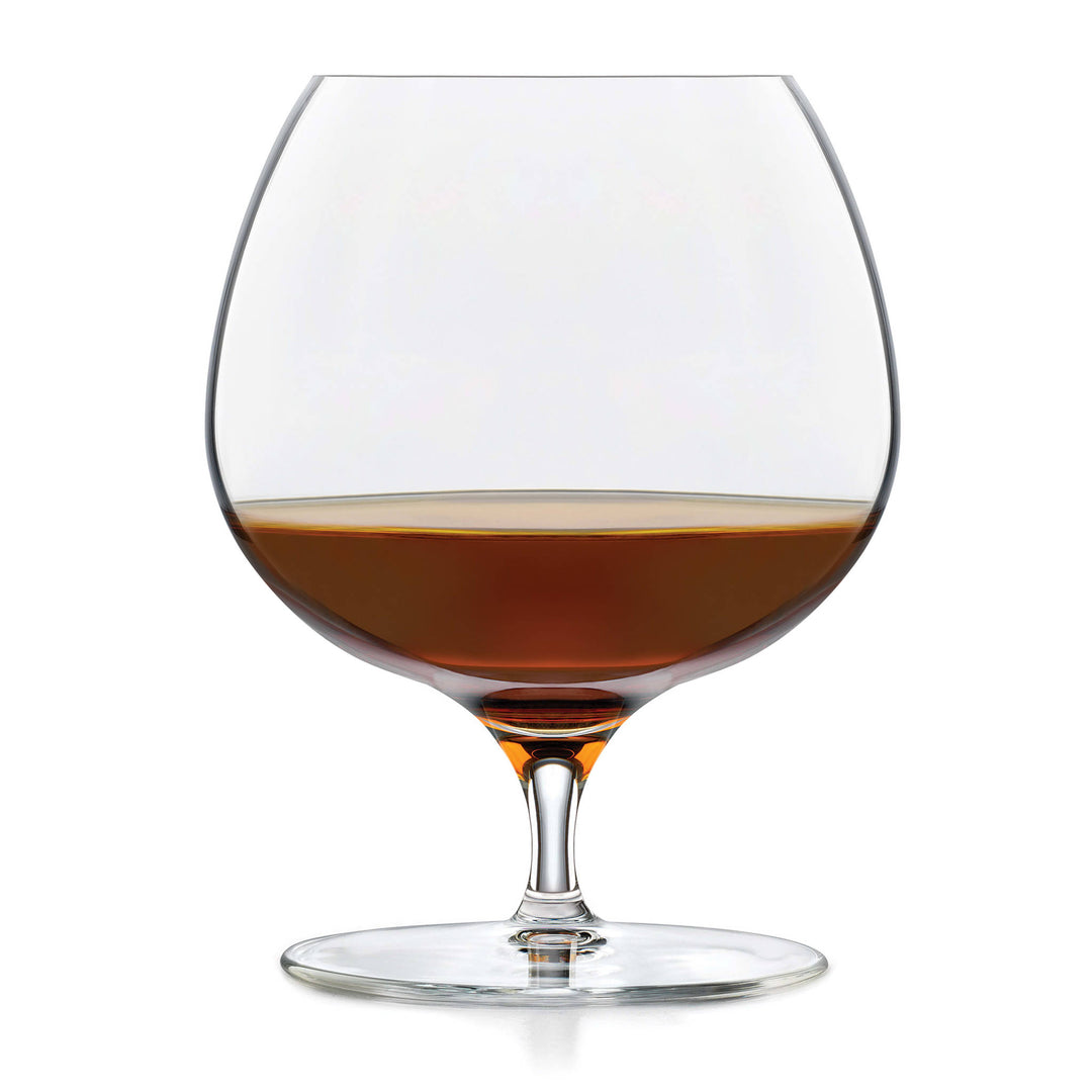 Elegant, wide-bowled glass specifically designed to enhance the aromas of brandy and whiskey