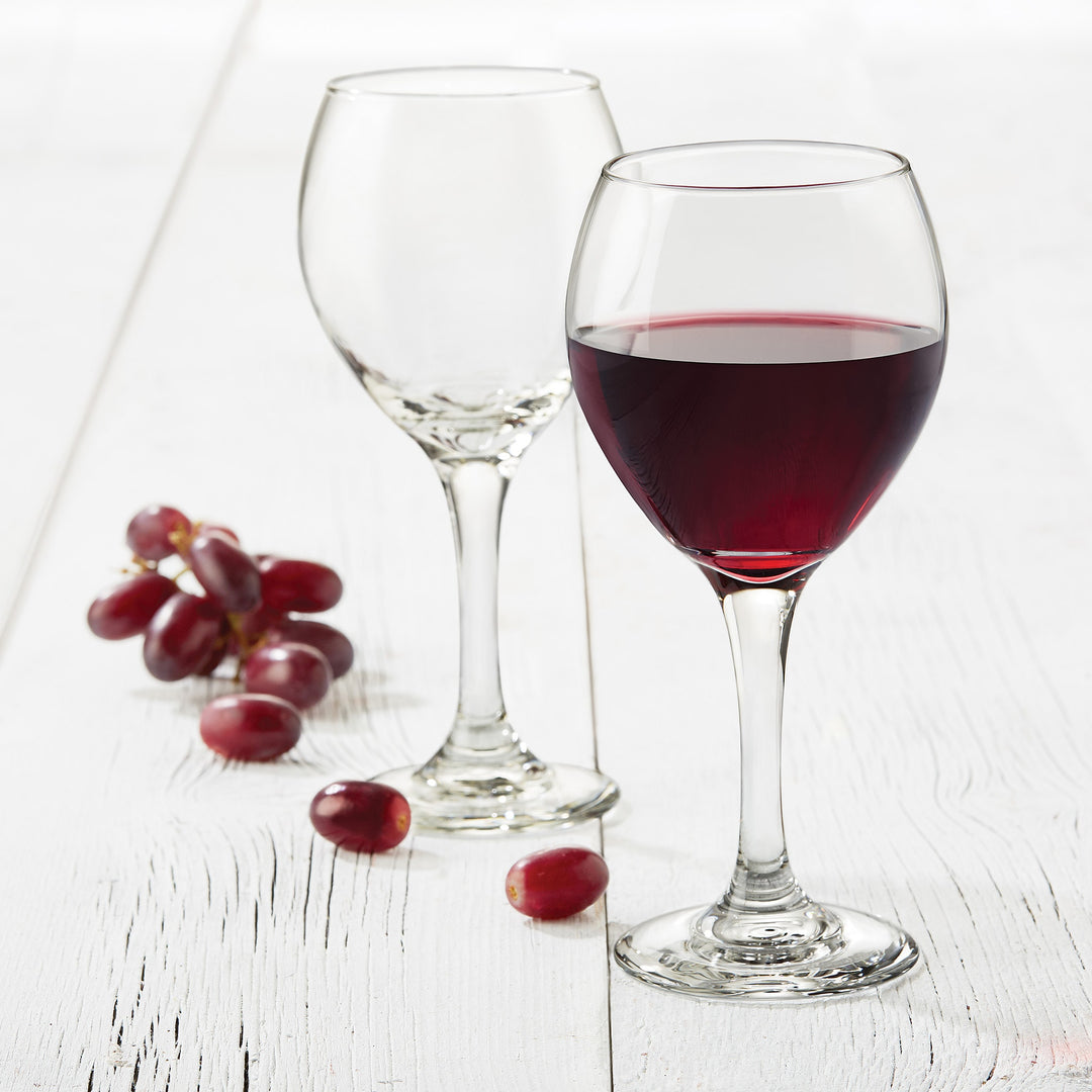 Includes 4, 13.5-ounce red wine glasses (3.63-inch diameter x 7.75-inch height)