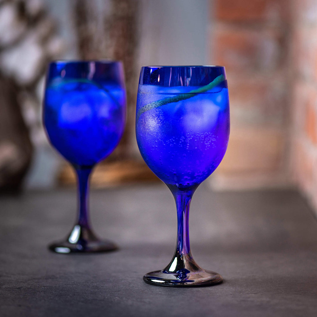 Includes 12, 11.5-ounce blue wine glasses (3.17-inch diameter x 7.13-inch height)