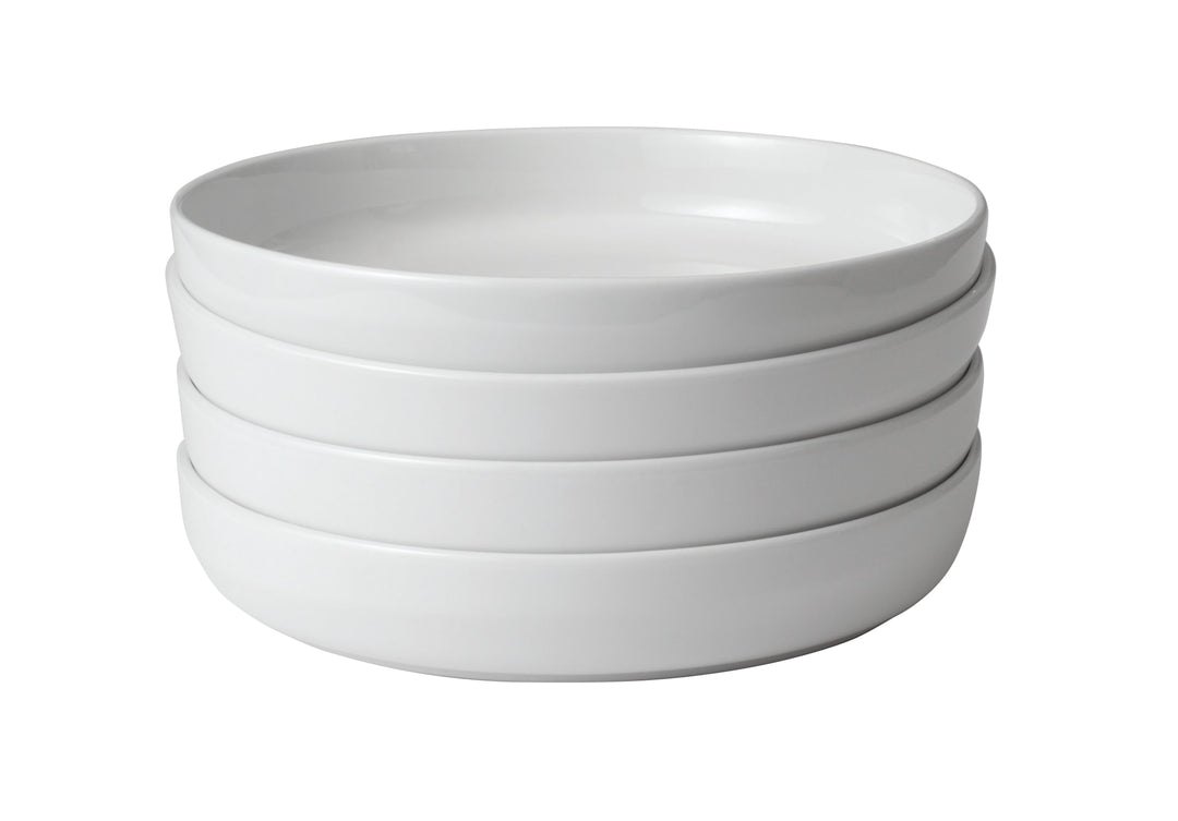 10-inch coupe-style plate is perfect for serving entrees of all kinds