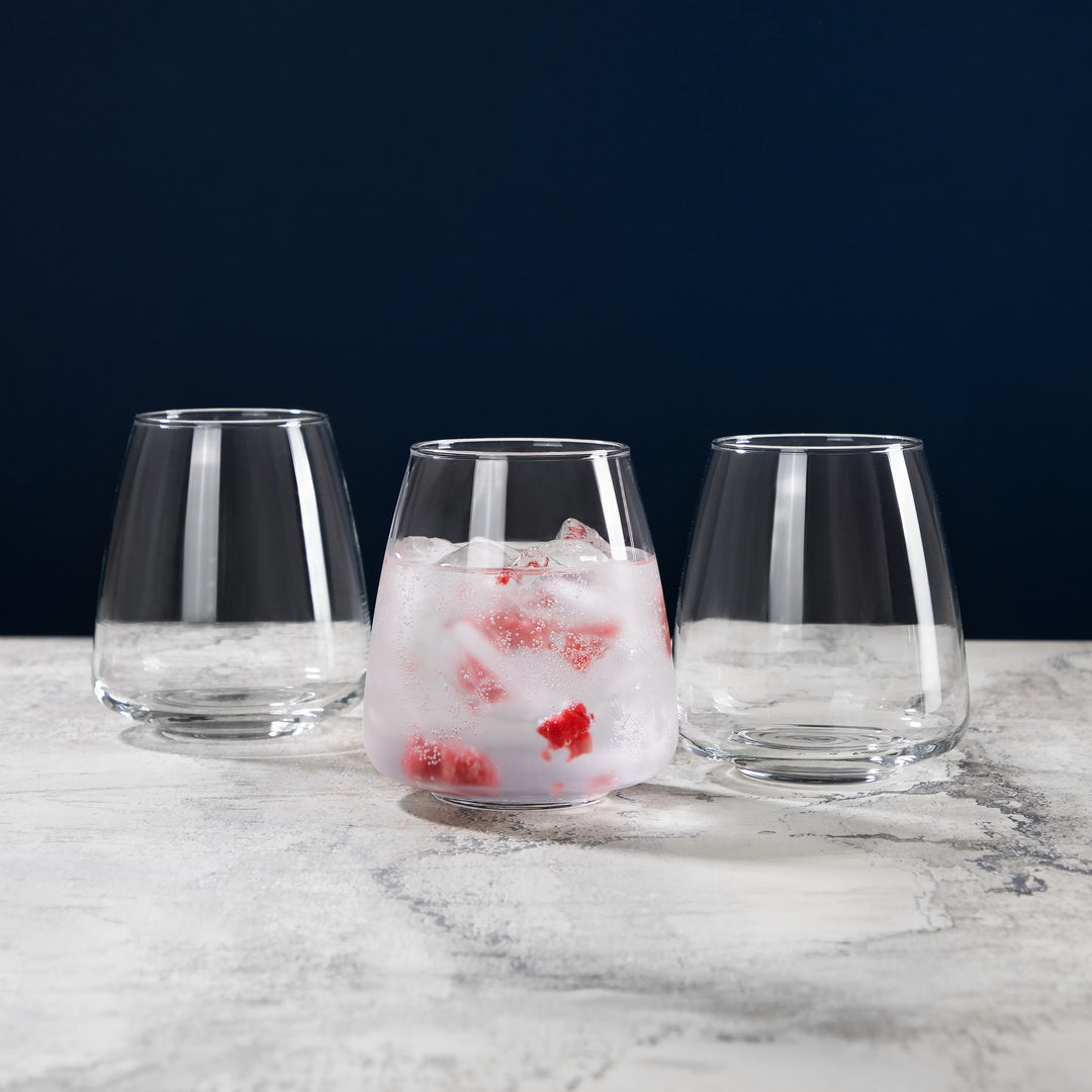 HIGHLY VERSATILE: Whether you prefer Cabernet Sauvignon, Chardonnay, Whiskey or Seltzer these versatile stemless glasses are perfectly suited to complement a wide range of wines, spirits, cocktail, mocktail, beverages or simply water