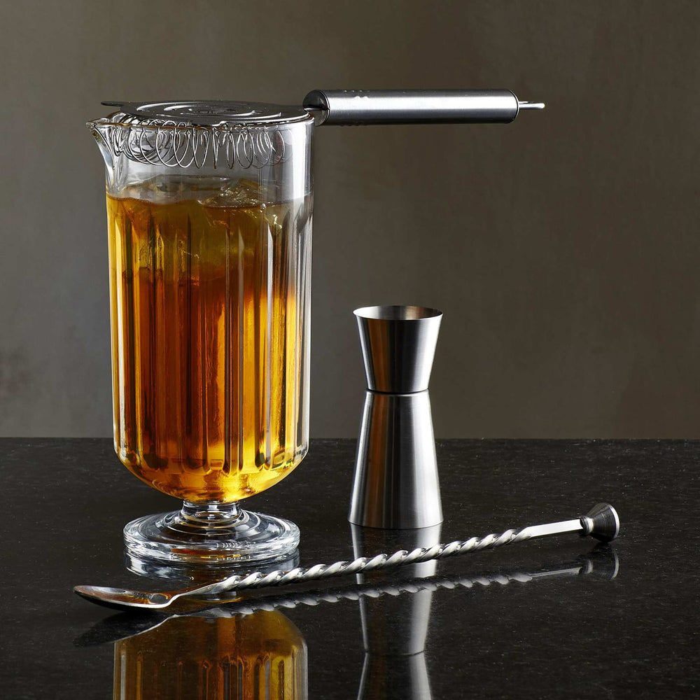 Vintage-inspired Flashback stirring glass celebrates cocktail history with its paneled, light-reflecting design