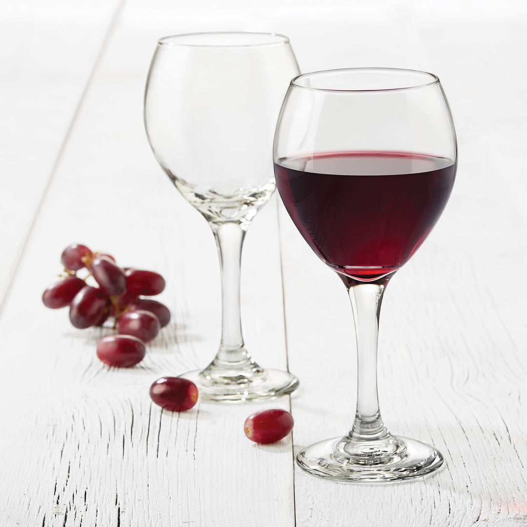 Includes 4, 13.5-ounce red wine glasses (3.63-inch diameter x 7.75-inch height)