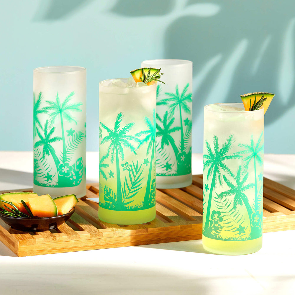 Use for everyday beverages like water and juice, or to serve up cocktails to guests